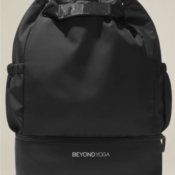 NWT Beyond Yoga convertible gym - Picture 8 of 10